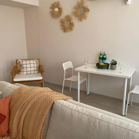Cosy Flats In Old Town *